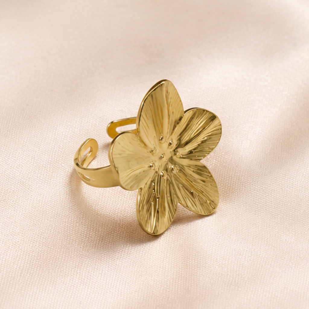 Dahlia Ring