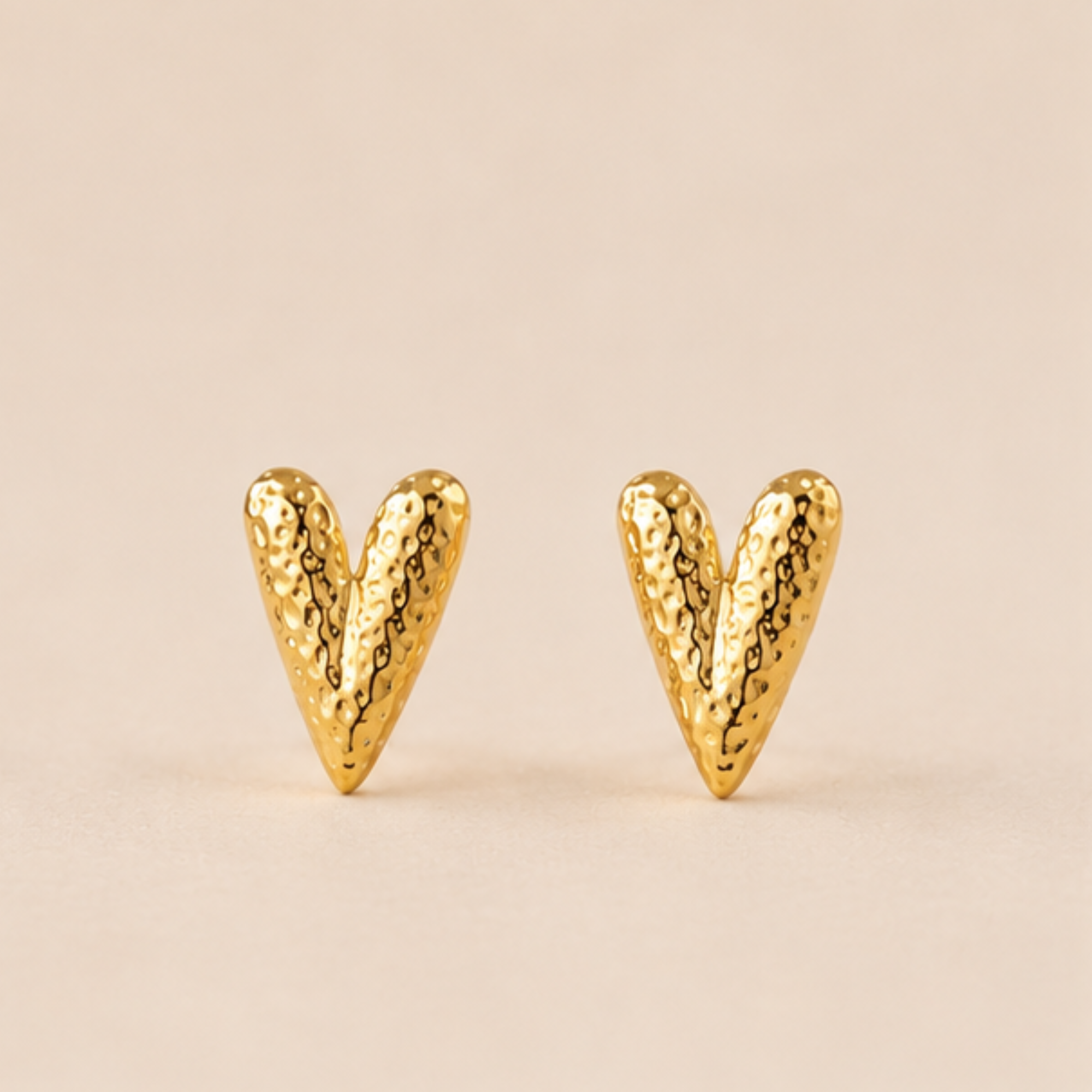 Vivi Heart Earrings