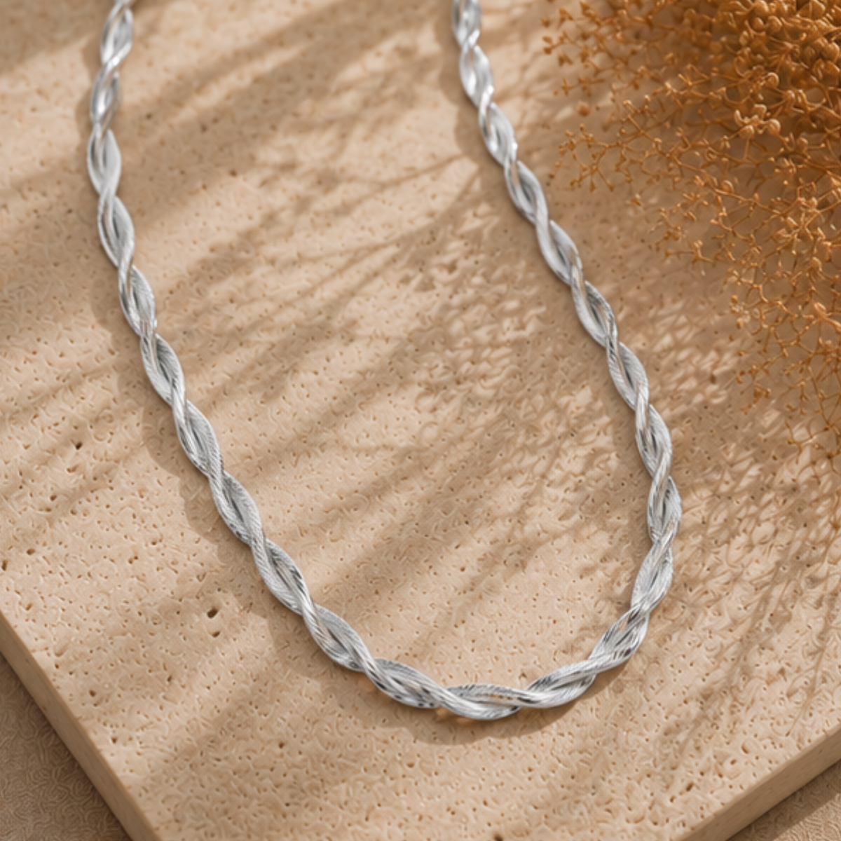 Elodie Necklace
