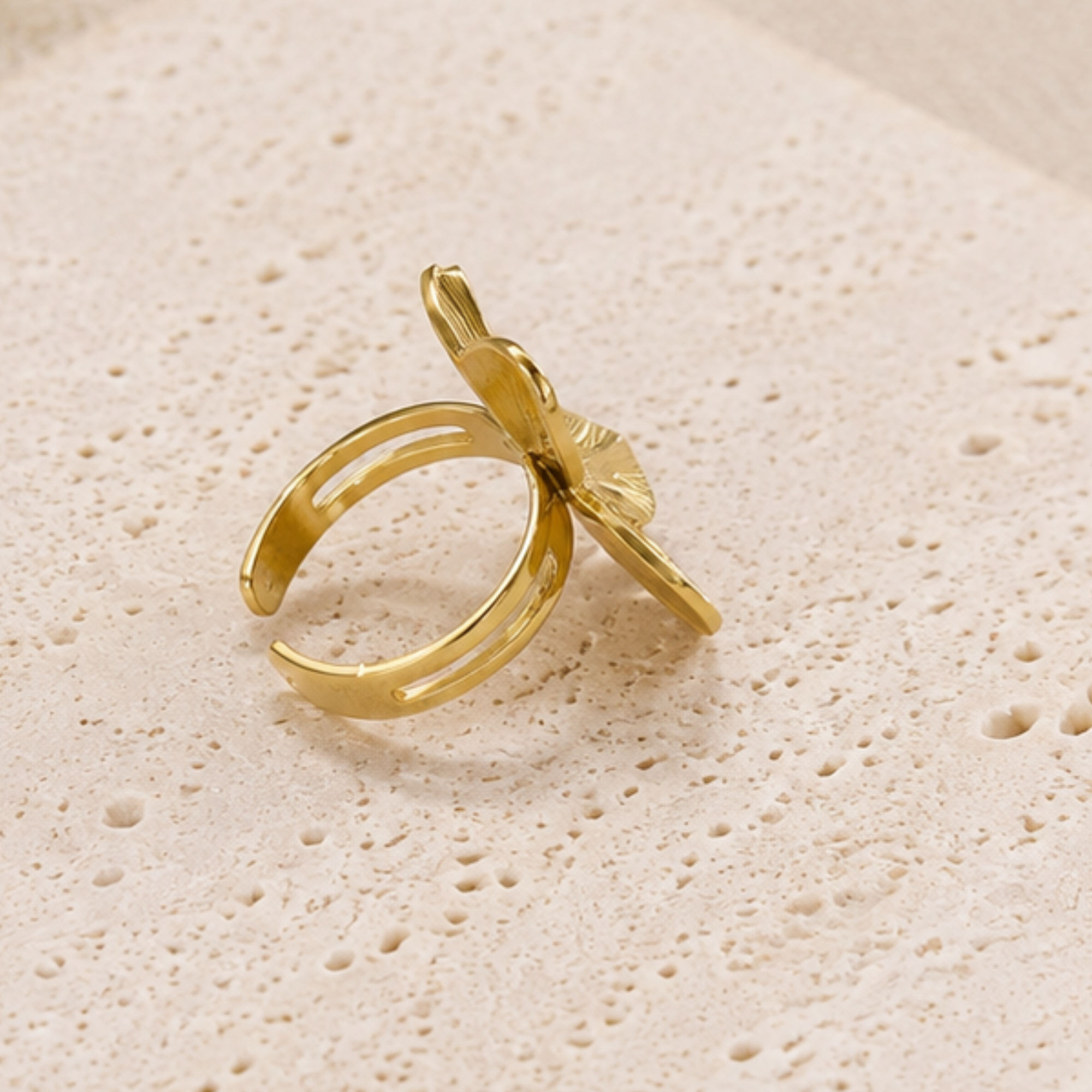 Dahlia Ring
